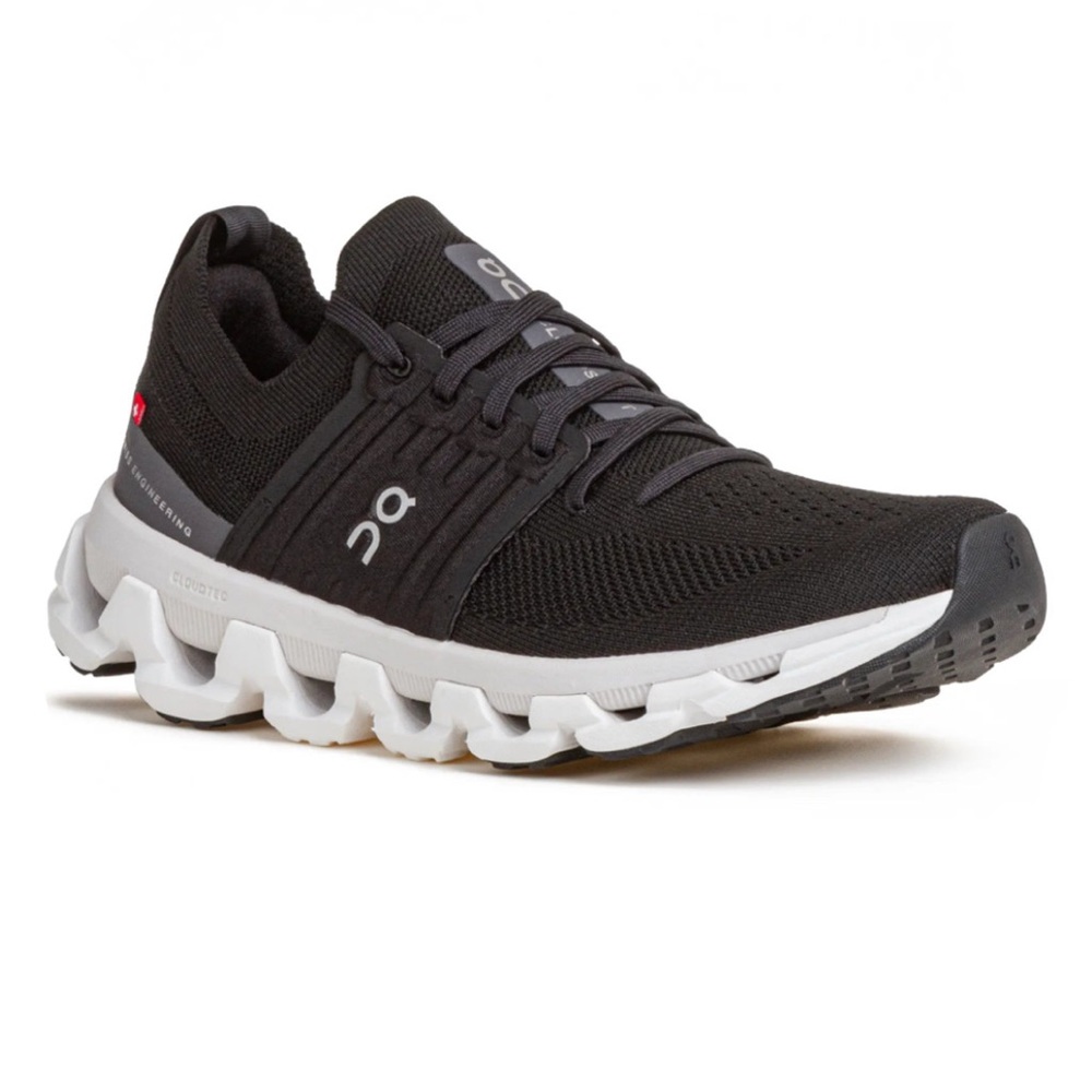 On Cloud Cloudswift Shoes